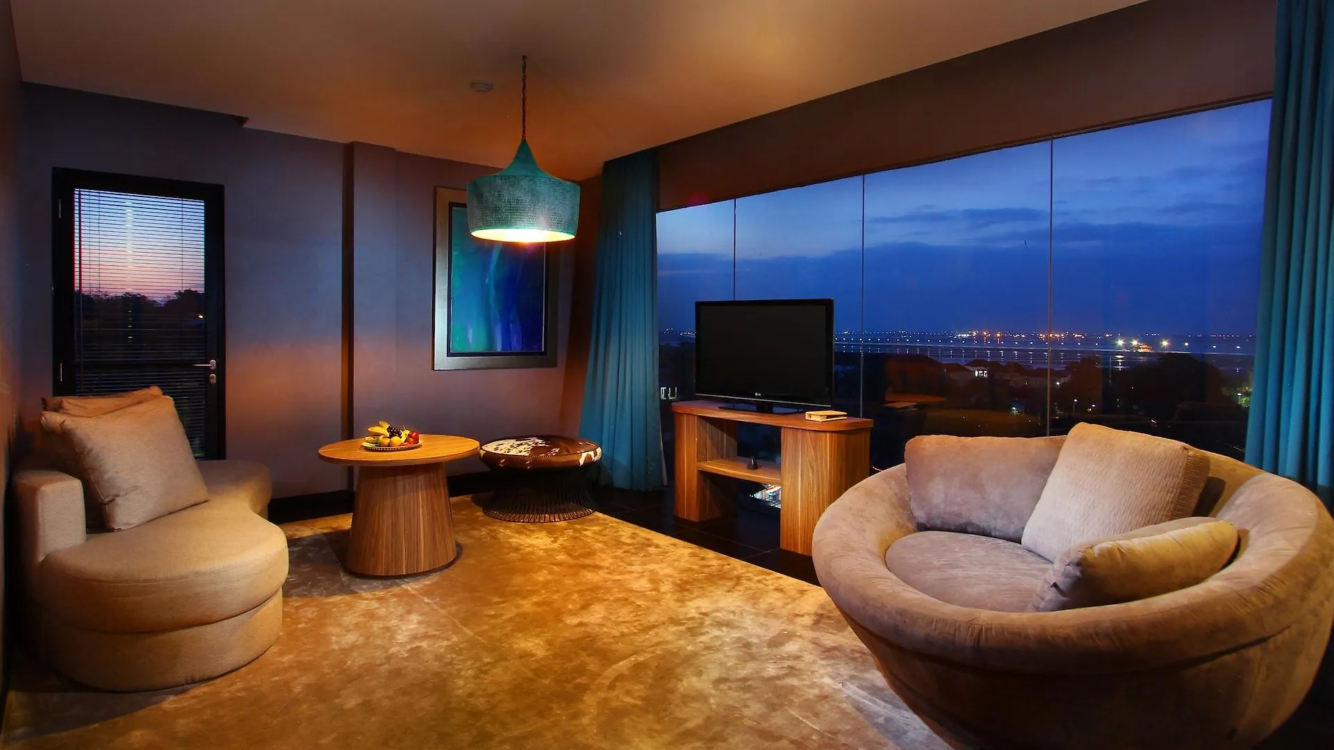 Amaroossa Suite Bali Nusa Dua  4*, Nusa Dua (Bali)