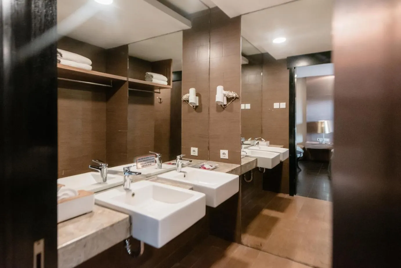 Amaroossa Suite Bali Nusa Dua  4*, Nusa Dua (Bali)