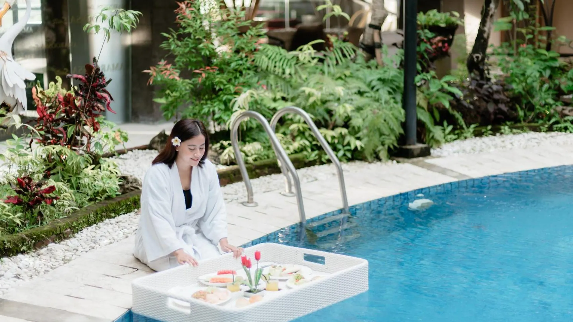 Amaroossa Suite Bali Nusa Dua  4*, Nusa Dua (Bali)