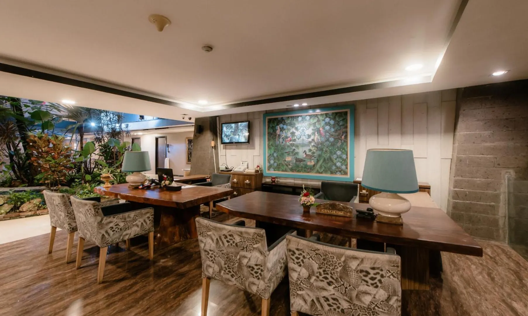 Hotel Amaroossa Suite Bali Nusa Dua